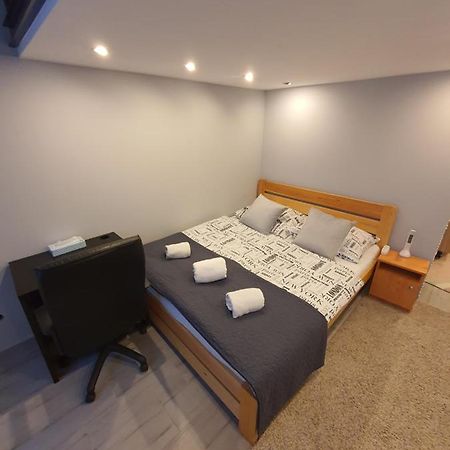 Belvárosi Exkluzív Loft Debrecen Esterno foto
